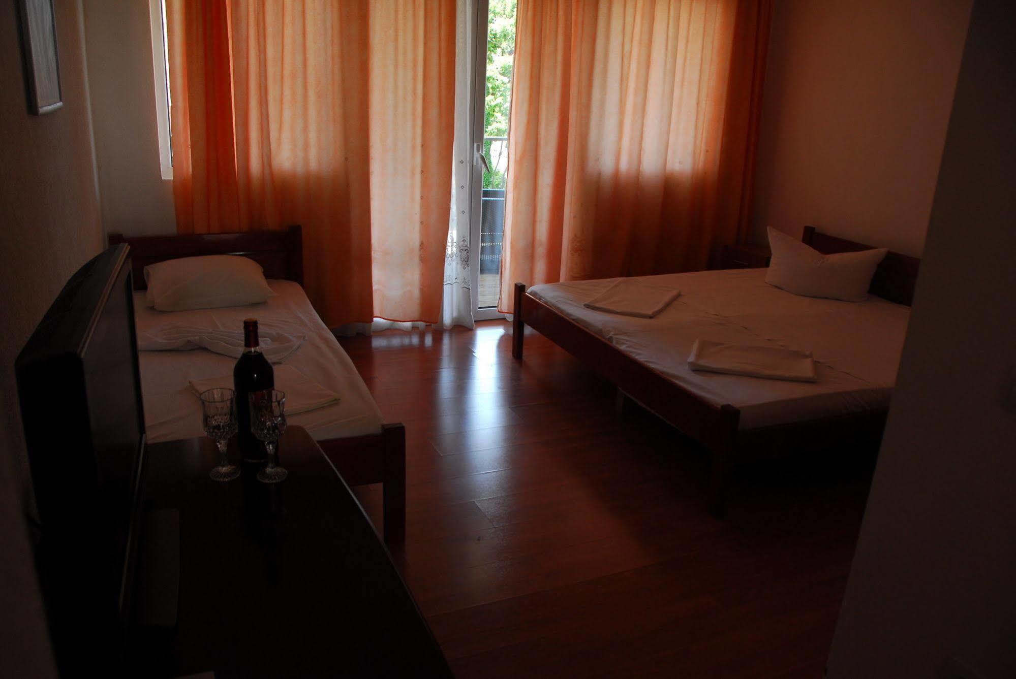 Apartment Apartman *