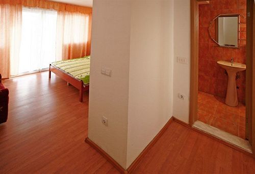 Apartment Apartman *